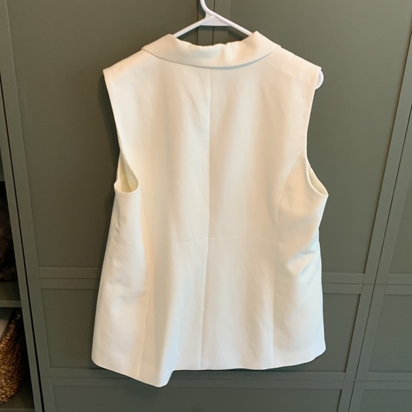 Joie Sleeveless Blazer Vest Size 12 Business Casual Office Workwear White - Picture 3 of 3